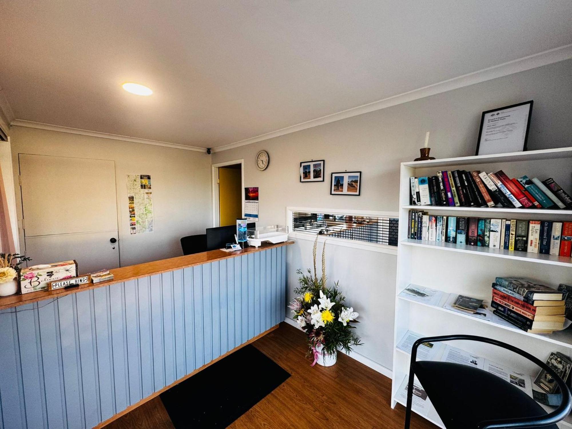 Altona Motel Uralla Екстериор снимка