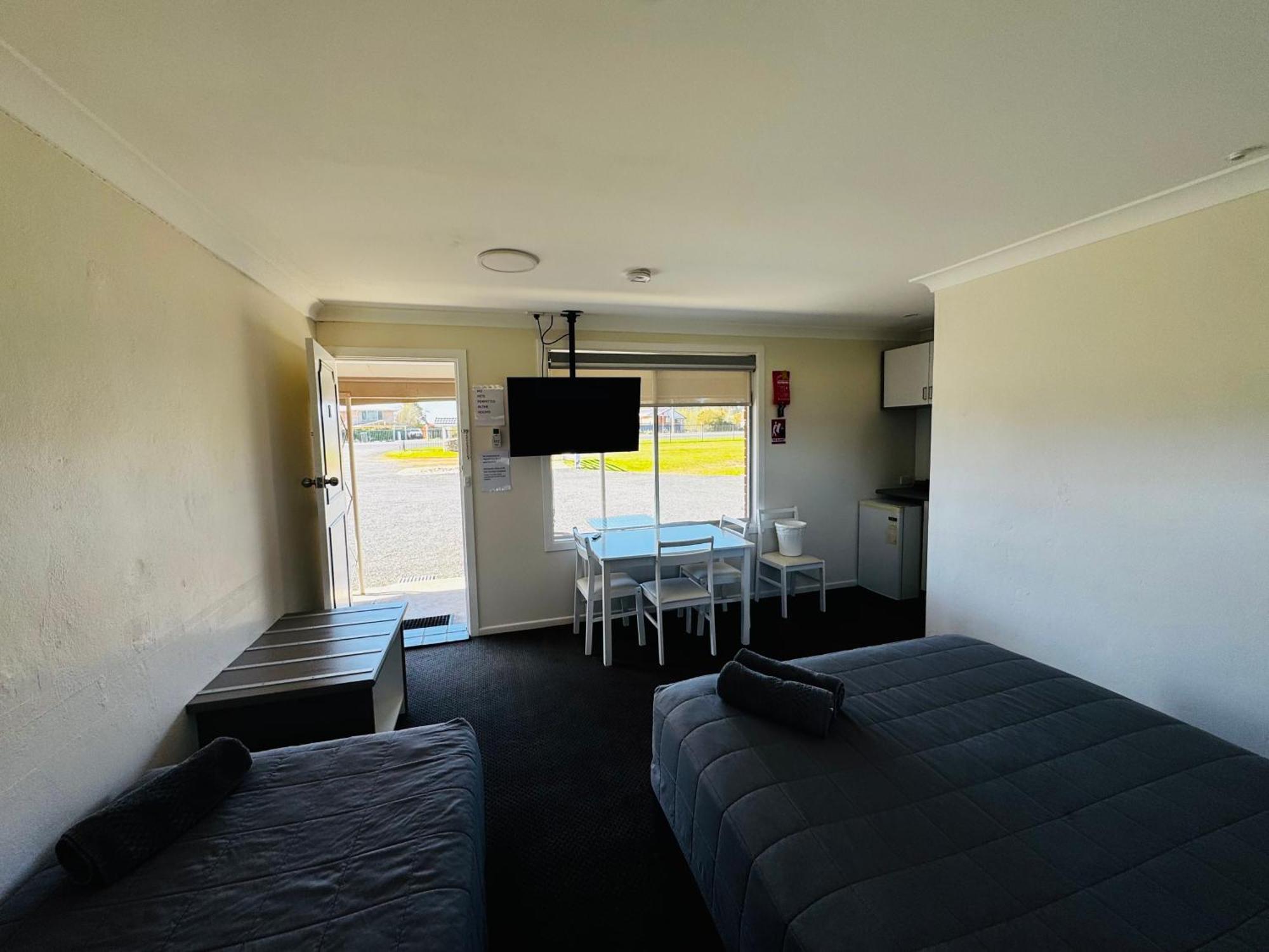 Altona Motel Uralla Екстериор снимка