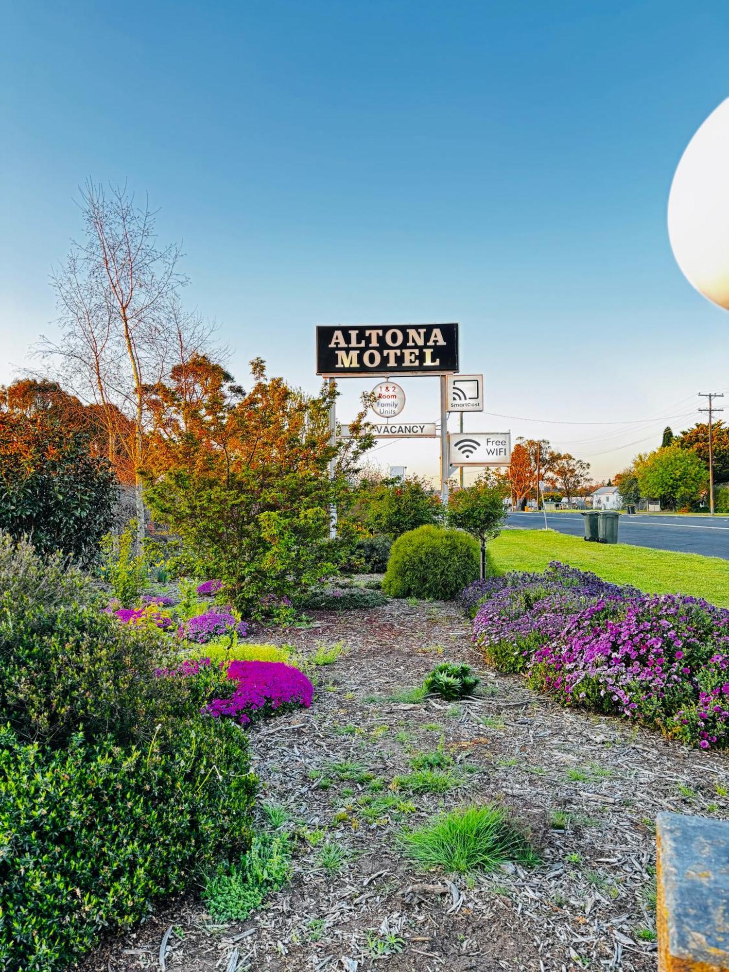 Altona Motel Uralla Екстериор снимка